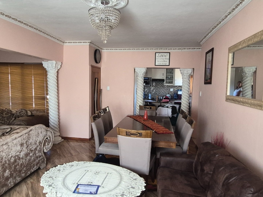 3 Bedroom Property for Sale in Kwadwesi Eastern Cape